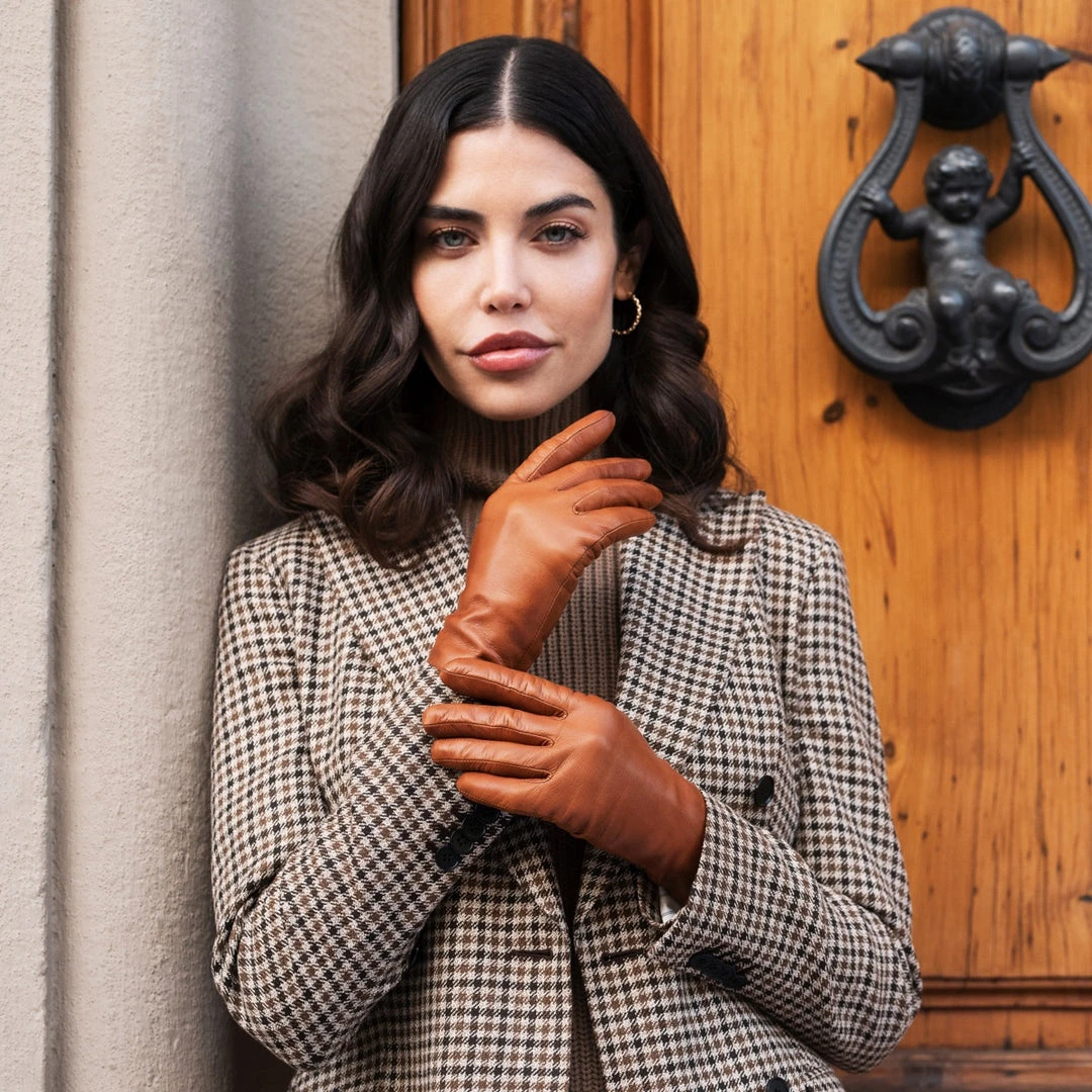 Deals ❤️ Fratelli Orsini Isabella (cognac) - Lambskin Leather Gloves With Cashmere Lining & Touchscreen ✨ 7 Fratelli Orsini Isabella (cognac) - Lambskin Leather Gloves With Cashmere Lining & Touchscreen