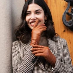 Deals ❤️ Fratelli Orsini Isabella (cognac) - Lambskin Leather Gloves With Cashmere Lining & Touchscreen ✨ 23 Fratelli Orsini Isabella (cognac) - Lambskin Leather Gloves With Cashmere Lining & Touchscreen